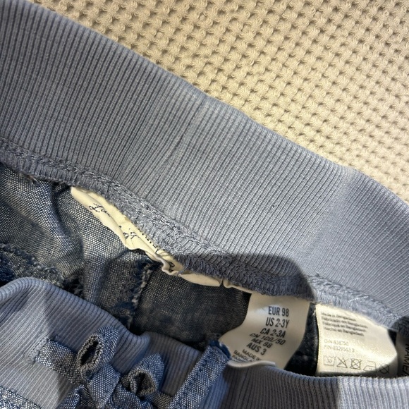 H&M L.O.G.G light blue floral pattern joggers 2 - 3 years. Girls toddler - Picture 4 of 5